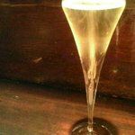 スプマンテはかっこいいけど飲みにくそうだけどそんな事はありません