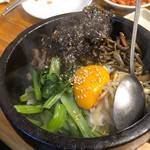 韓国村 - 石焼きビビンバ