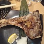 梅田まぐろバル マグシェ - どーんとカマで！