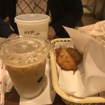 Kentucky Fried Chicken - 2018/06 おひとり様メニュー（セット・BOX）サンドBOX 890円と挽きたてリッチカフェラテ（アイス）280円