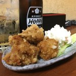 Tachinomido koro - ▪︎唐揚げ\300
      唐揚げ5個にポテトサラダが付く。
      このボリュームでこの価格。お得です。