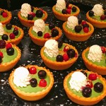 ザ・テラス - ホワイトチョコレートと抹茶のタルト　　　　