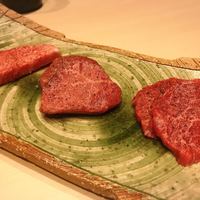 西麻布けんしろう - ヒレ、トノサンカク、ウデ