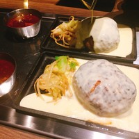 鉄板和食とワイン 萬鉄 - 