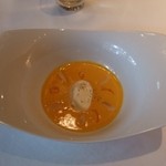 キュイジーヌ[s] ミッシェル・トロワグロ - かぼちゃのポタージュ