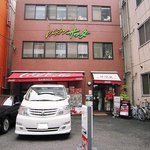 レストラン サワダ - なんと駐車場有り