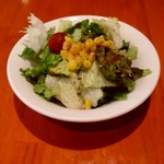 Furansuya - セットのサラダ。結構たっぷりです。