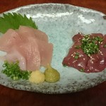 寅火 - 鶏刺2点盛り