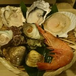 浜焼きゆうちゃん - 浜焼きセット+牡蠣とサザエ