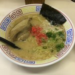 とら家 - 豚骨醤油で頂きまーす