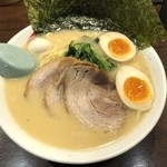 吟家 - 吟得ラーメン (920円)