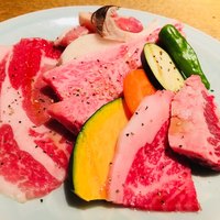 雪月花 大野店 - お肉の盛り合わせ。