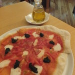 カフェダイニング O.F.F - マルゲリータ