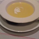 レストラン アンジュール - トウモロコシの冷たいスープ
