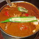 トマト - 仔牛のミルクカレー