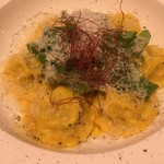 美味しいラビオリとワイン イタリアンバルAlfo - 