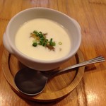 たけうち - ジャガイモとコンソメの冷製スープ