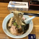 はすの屋 - 黒麺(1日限定20食)750円…麺