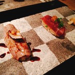 肉寿司 肉和食 KINTAN - 白タン昆布〆とフィレのロッシーニ寿司