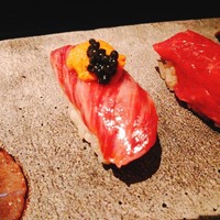 肉寿司 肉和食 KINTAN コレド室町 - 雲丹キャビア握り