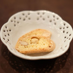 チェルバイア - プランツォＡ 1300円 のビスコッティ