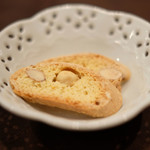 チェルバイア - プランツォＡ 1300円 のビスコッティ