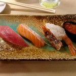 Sushi Izakaya Yataizushi - とろサーモン えび まぐろ いくら