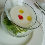 薪焼と鉄板焼き フォレスト - 蝶鮫の骨をミキサーしたスープ