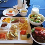 朝食バイキング１日目