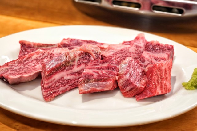 焼肉やっちゃん 十三店 - 十三/焼肉 | 食べログ