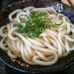 はなまるうどん  - 「かけうどん・中（@210円）」