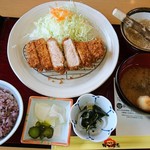 Katsu Hana - 厚切りロース定食 (税込1814円)