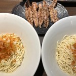 つけ麺一燈 - 海老の和え玉＋せせり肉の炙り焼き