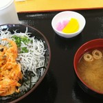 直営食堂 さくら - ミックス丼¥800釜