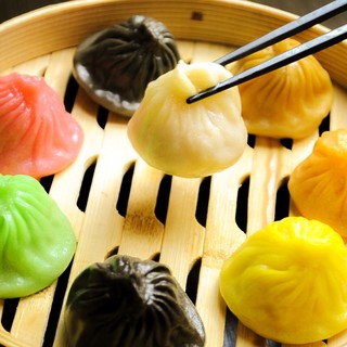 8 types in total♪ Colorful Xiaolongbao not only tastes good but also looks cute