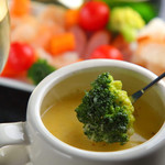 チーズ&肉バルダイニングOLIVE - 