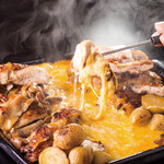 チーズ&肉バルダイニングOLIVE - 