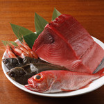 Torafuku - 全国の市場から直送で鮮魚を仕入れてます