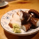 天史朗鮨 - 地タコ刺し　塩胡麻油で頂きます