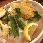 魚菜屋 常峰 - 天ぷら盛り合わせやね～