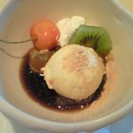 ケケ・デプレ - Bランチ 2100円 のわらび餅とバニラアイスの黒蜜