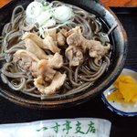 一寸亭 - 冷たい肉そば（６５０円）