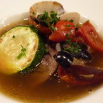 時の宿 すみれ - お肉は長時間煮込んでほろほろと柔らか～