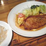 グリルにんじん - もち豚ステーキとライス