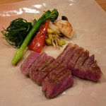 時の宿 すみれ - サーロインのステーキ