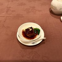 北京宮廷料理 涵梅舫 - トンポーロー