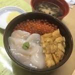 きくよ食堂 - 巴丼　１７８０円（税悦）