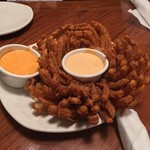 Outback Steakhouse - ブルーミンオニオン