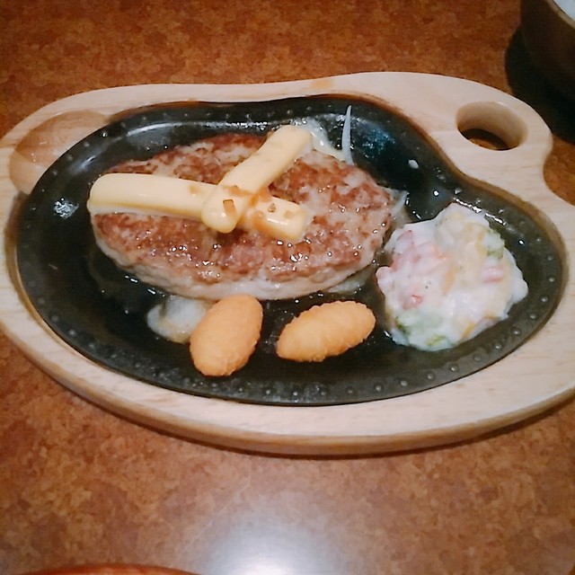 びっくりドンキー 長野高田店 市役所前 ファミレス 食べログ