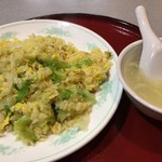 王家菜館 - 玉子レタスのさっぱり炒飯